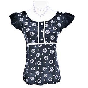 Anthropologie floral top by Tulle, sz M runs small